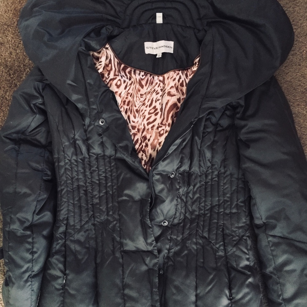 - STEVE MADDEN PUFF JACKET SIZE SMALL - Picture 2 of 8